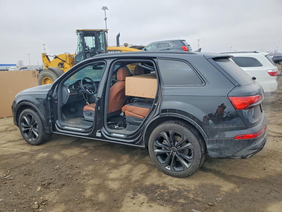 Продажа на аукционе авто 2025 Audi Q7, vin: WA1LVBF74SD009949, номер лота: 79608395