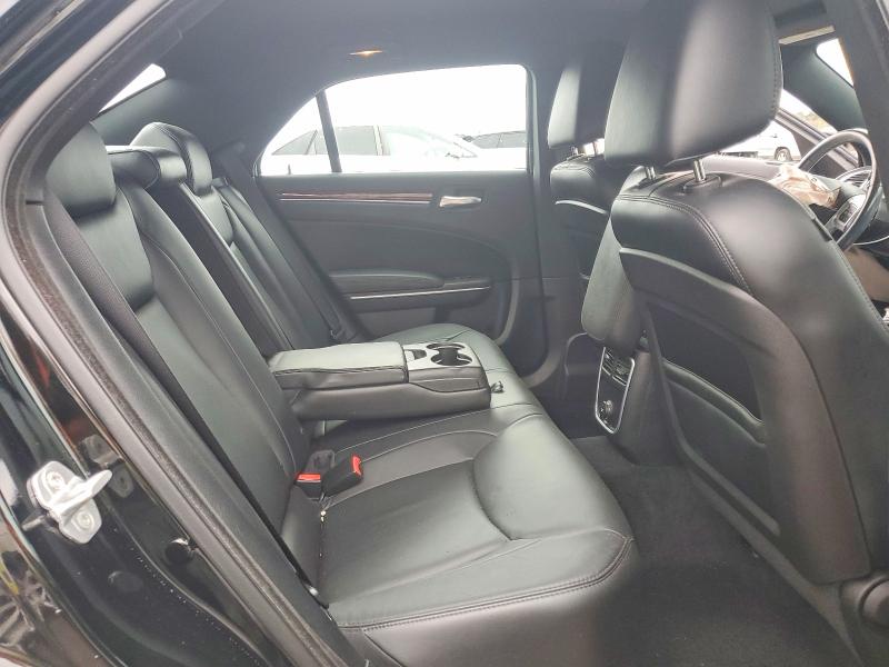 45811256 :رقم المزاد ، 2C3CCAAG8DH573496 vin ، 2013 Chrysler 300 مزاد بيع