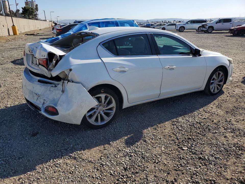 41770866 :رقم المزاد ، 19UDE2F35JA002369 vin ، 2018 Acura Ilx مزاد بيع
