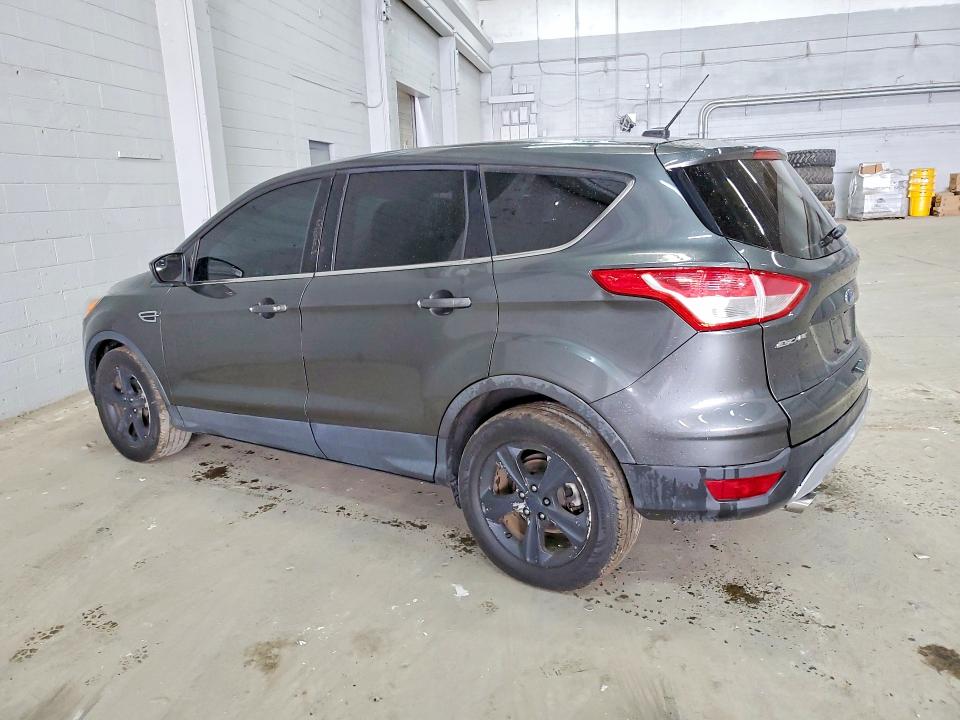 Продажа на аукционе авто 2016 Ford Escape, vin: 1FMCU0GX6GUB24325, номер лота: 45601796