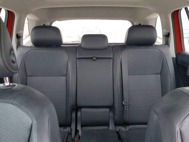 Продажа на аукционе авто 2018 Volkswagen Tiguan, vin: 3VV3B7AXXJM071007, номер лота: 41599986