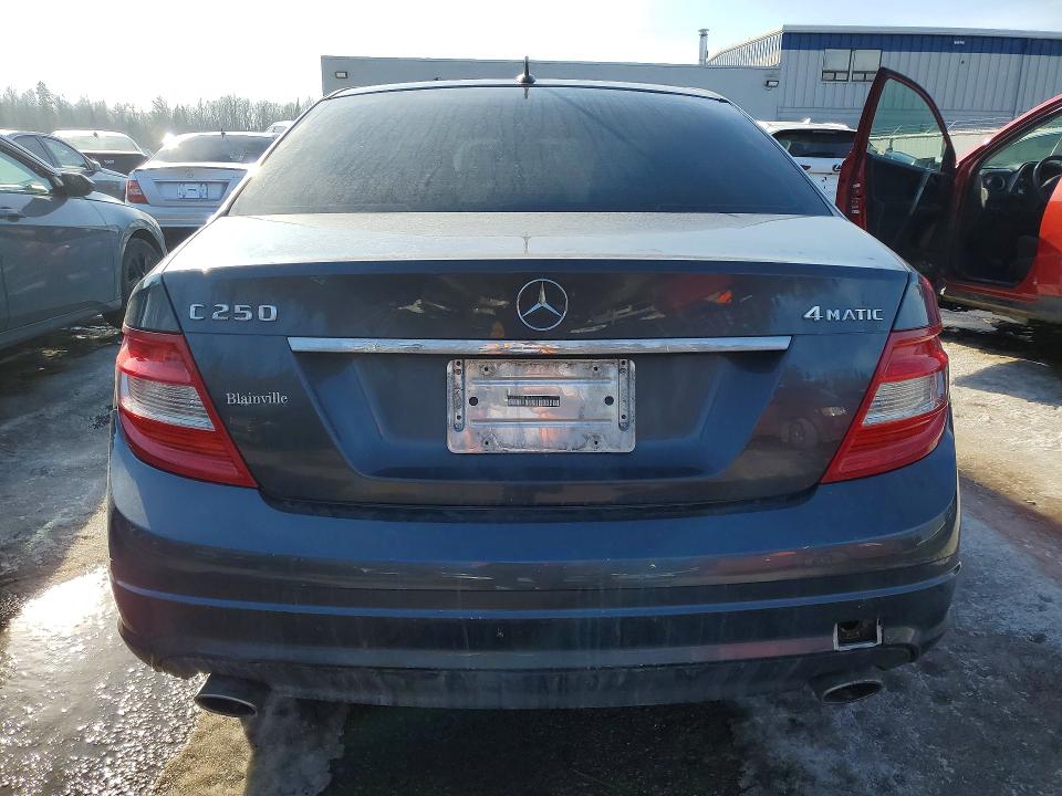 2011 Mercedes-benz C მანქანა იყიდება აუქციონზე, vin: WDDGF8FB7BA505041, აუქციონის ნომერი: 76619905