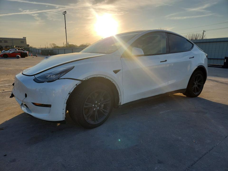 Продаж на аукціоні авто 2021 Tesla Model Y, vin: 5YJYGDEE3MF183380, номер лоту: 47150696