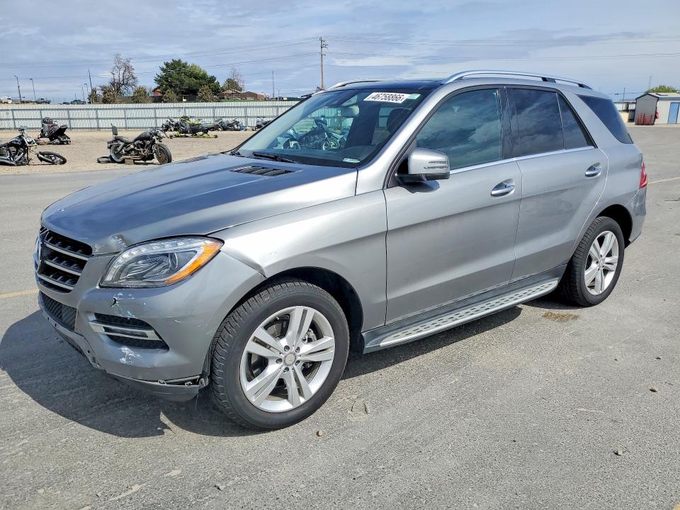 2015 Mercedes-benz Ml მანქანა იყიდება აუქციონზე, vin: 4JGDA5HB5FA618737, აუქციონის ნომერი: 46758866