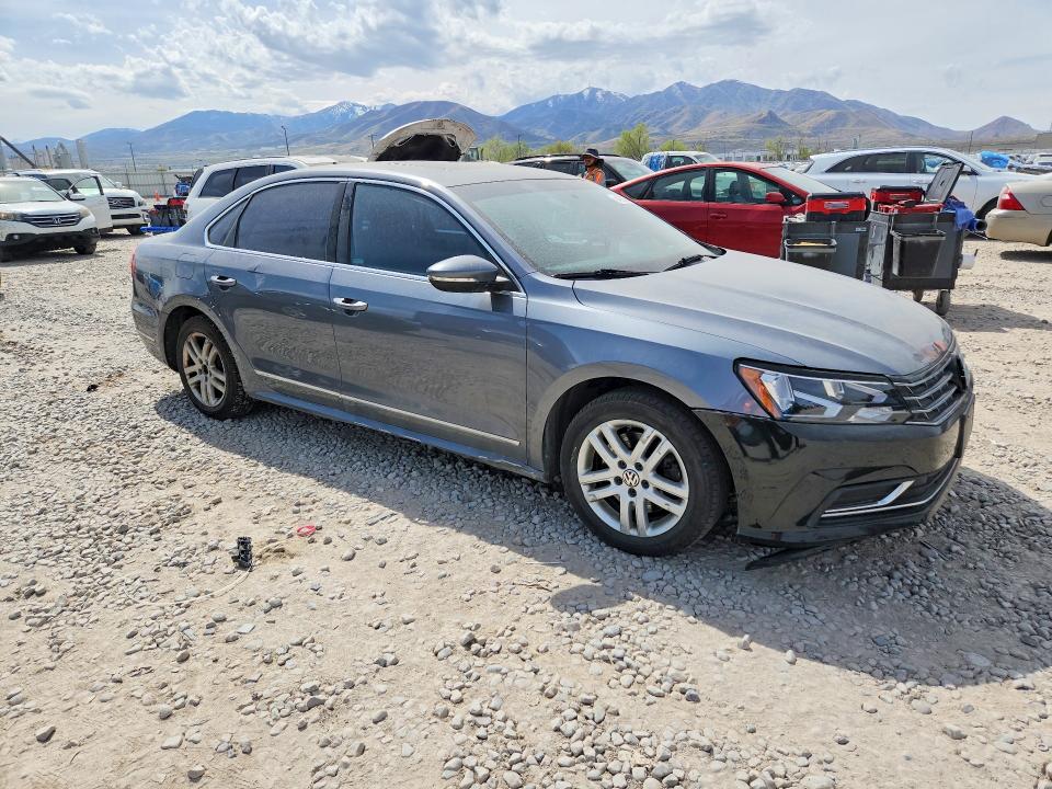 Aukcja sprzedaży 2017 Volkswagen Passat, vin: 1VWBT7A37HC063248, numer aukcji: 47272646