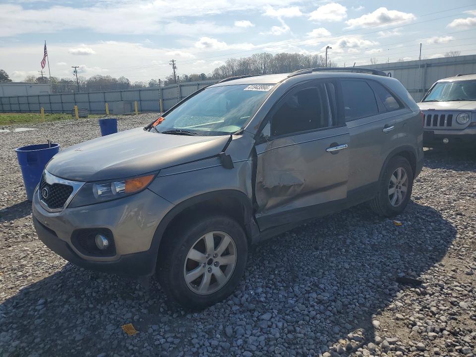 Продажа на аукционе авто 2013 Kia Sorento, vin: 5XYKT4A60DG395047, номер лота: 41943996