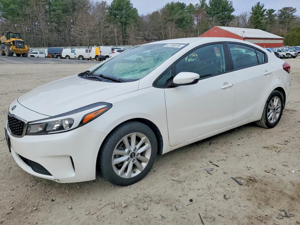 2017 Kia Forte მანქანა იყიდება აუქციონზე, vin: 3KPFL4A7XHE133064, აუქციონის ნომერი: 47709076