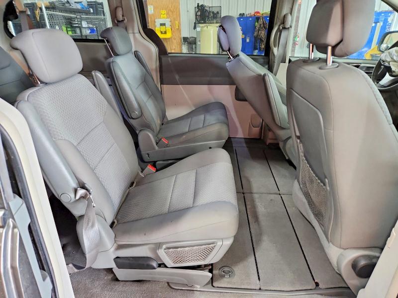 2010 Chrysler Town & Country მანქანა იყიდება აუქციონზე, vin: 2A4RR5DX7AR400480, აუქციონის ნომერი: 41900216