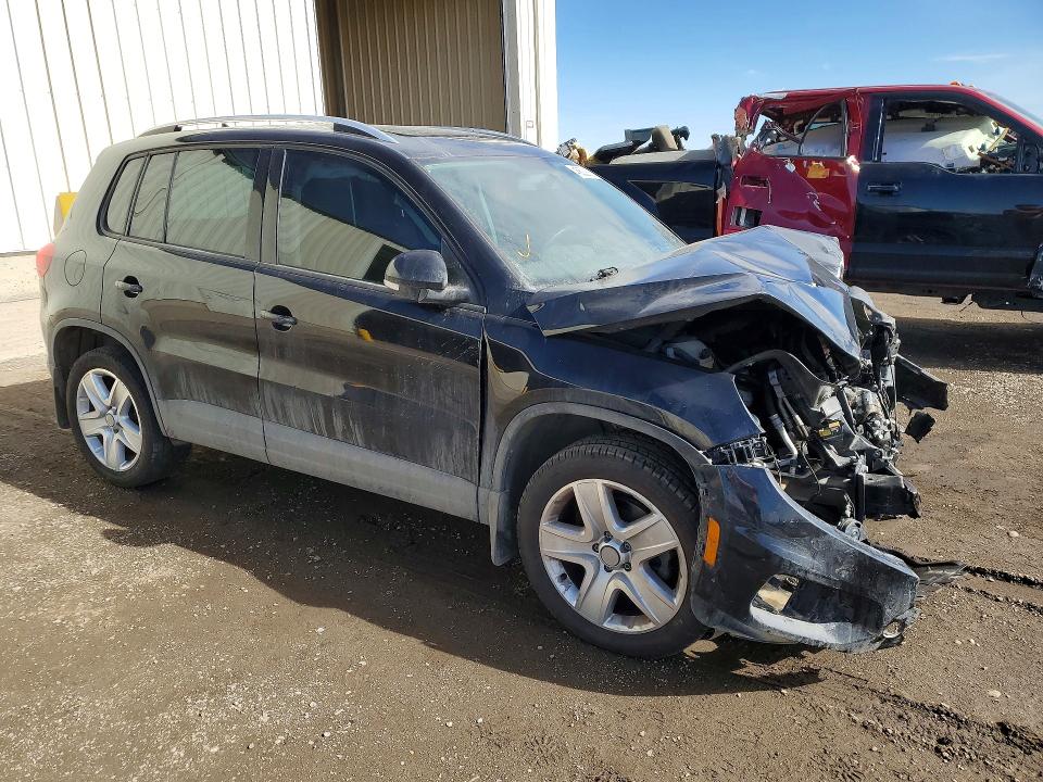 Продажа на аукционе авто 2014 Volkswagen Tiguan, vin: WVGJV3AX1EW584024, номер лота: 45623876