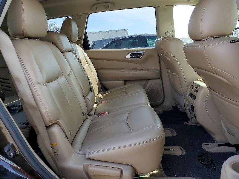 Продажа на аукционе авто 2015 Nissan Pathfinder, vin: 5N1AR2MM0FC627206, номер лота: 46817166