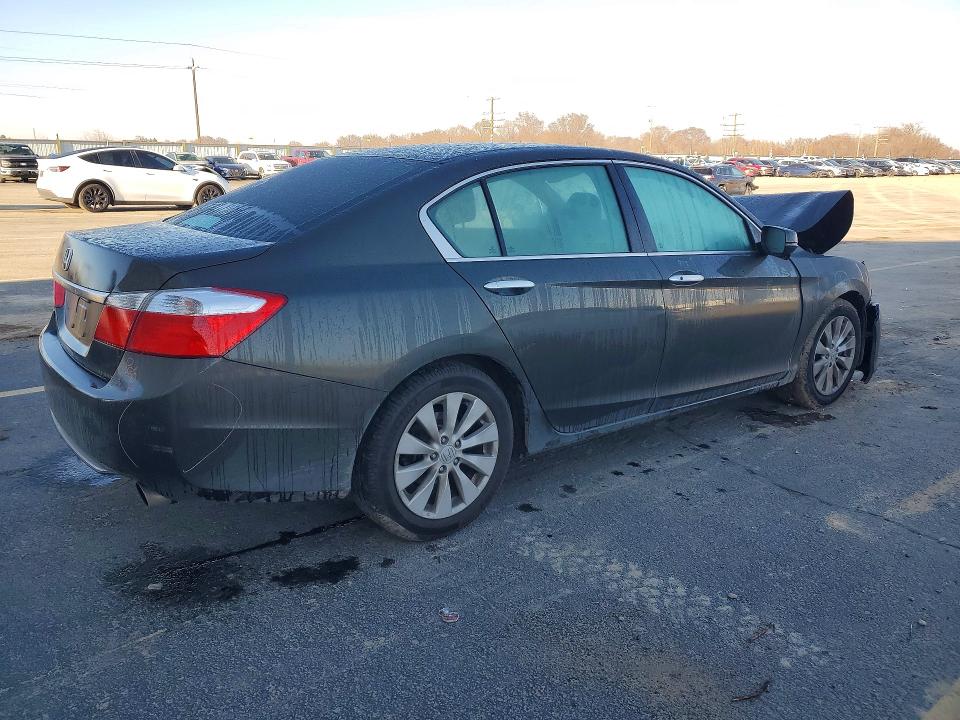 79527305 :رقم المزاد ، 1HGCR2F7XEA108552 vin ، 2014 Honda Accord مزاد بيع