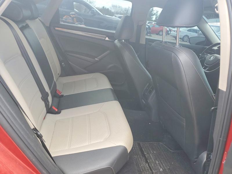 47638386 :رقم المزاد ، 1VWMA7A3XLC010504 vin ، 2020 Volkswagen Passat مزاد بيع