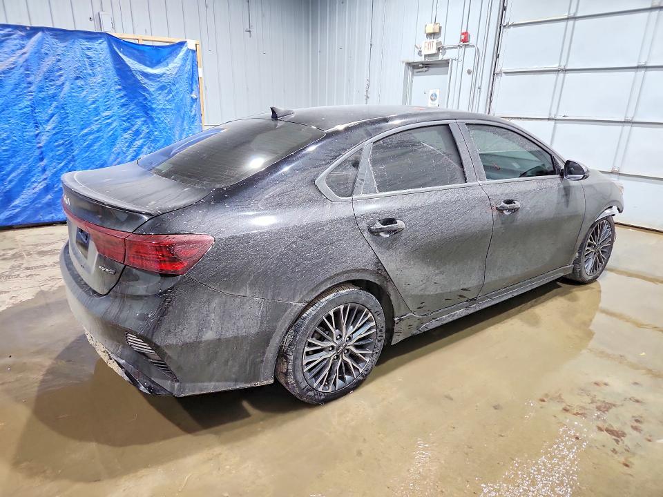 2023 Kia Forte მანქანა იყიდება აუქციონზე, vin: 3KPF54AD6PE655737, აუქციონის ნომერი: 79880725