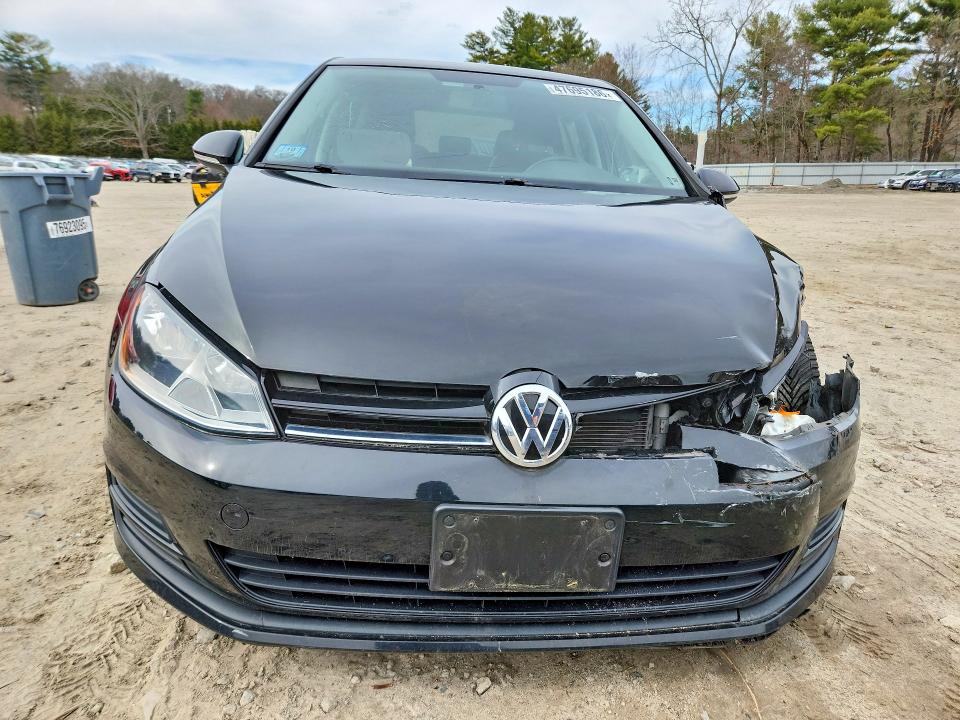Продажа на аукционе авто 2015 Volkswagen Golf, vin: 3VW2A7AU1FM061960, номер лота: 47695186