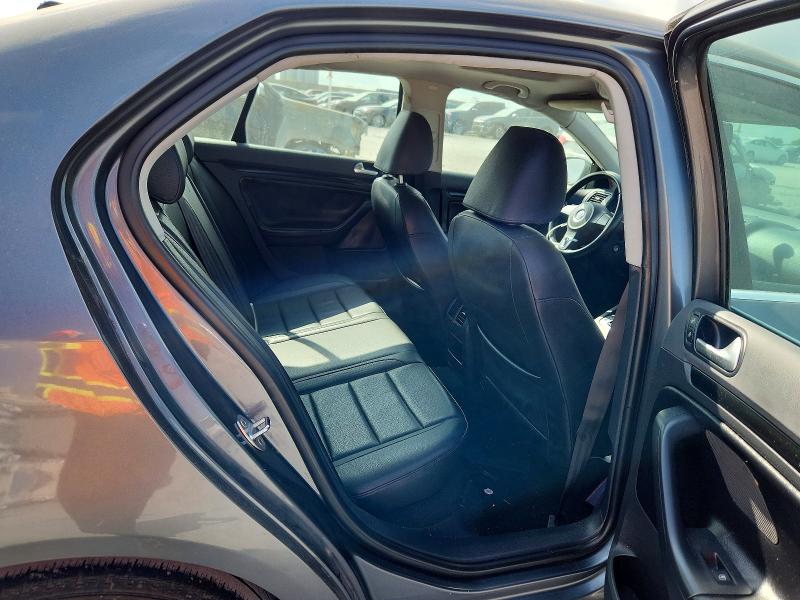 2010 Volkswagen Jetta მანქანა იყიდება აუქციონზე, vin: 3VWRX7AJ5AM039570, აუქციონის ნომერი: 46459716