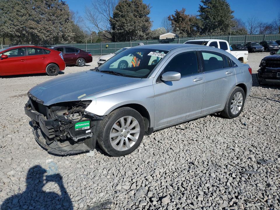 2012 Chrysler 200 მანქანა იყიდება აუქციონზე, vin: 1C3CCBBBXCN267575, აუქციონის ნომერი: 79727255