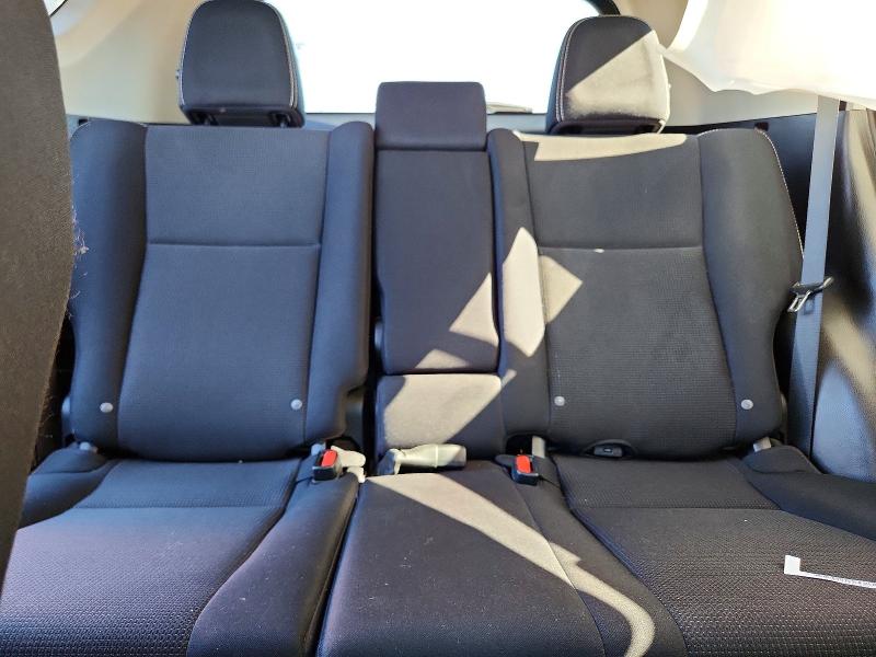 Продаж на аукціоні авто 2017 Toyota Rav4, vin: 2T3RFREV9HW575333, номер лоту: 46936226