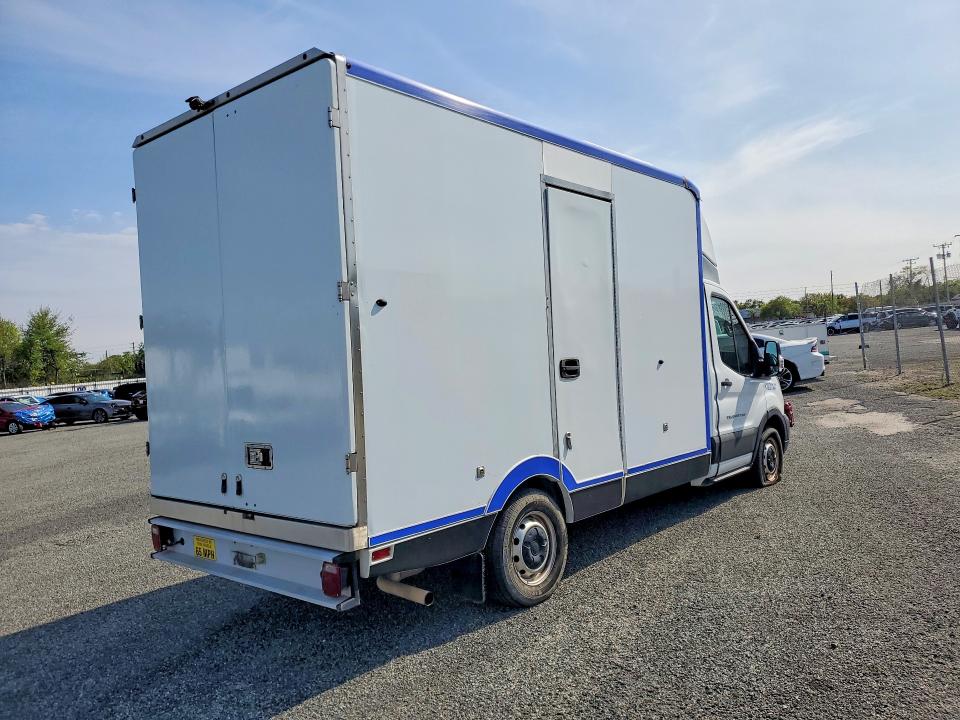 79972595 :رقم المزاد ، 1FDBW5Z88LKB24924 vin ، 2020 Ford Transit مزاد بيع