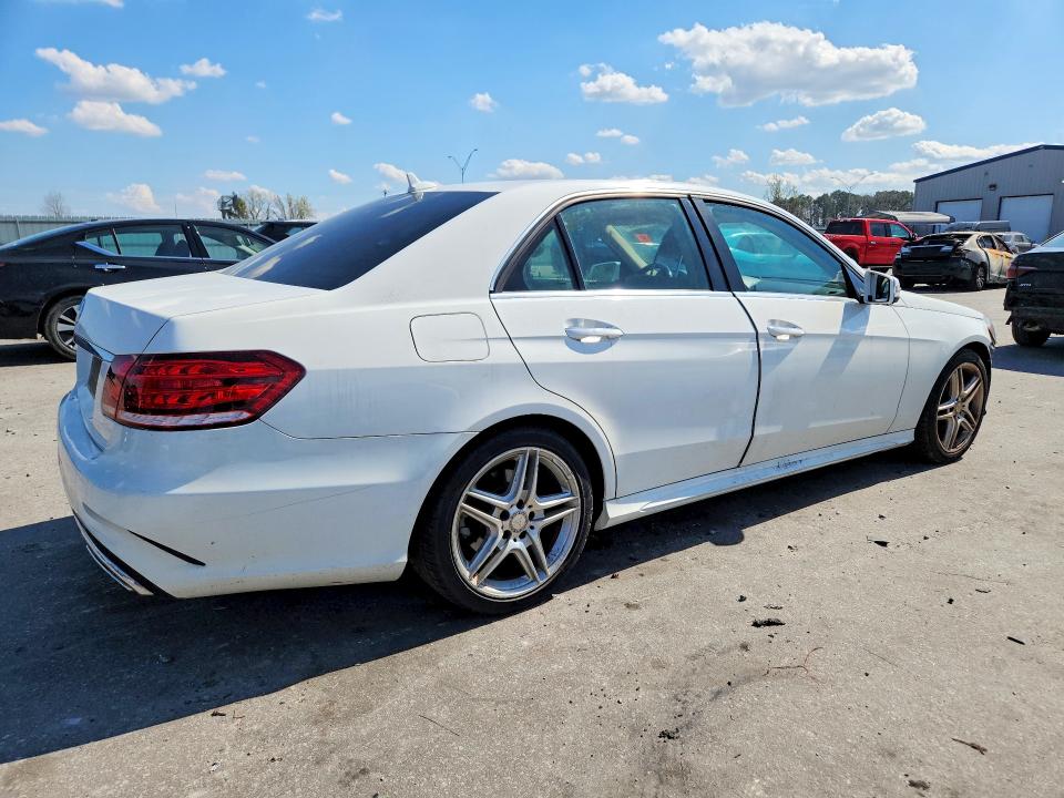 42076426 :رقم المزاد ، WDDHF5KB8EA849099 vin ، 2014 Mercedes-benz E مزاد بيع