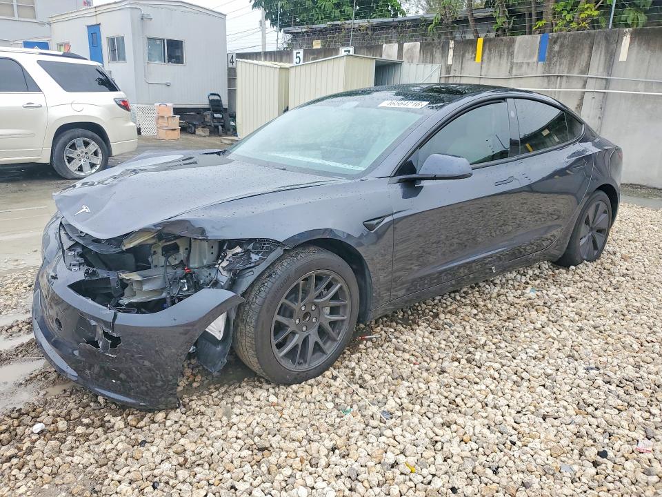 46564216 :رقم المزاد ، 5YJ3E1EA6SF029805 vin ، 2025 Tesla Model 3 مزاد بيع