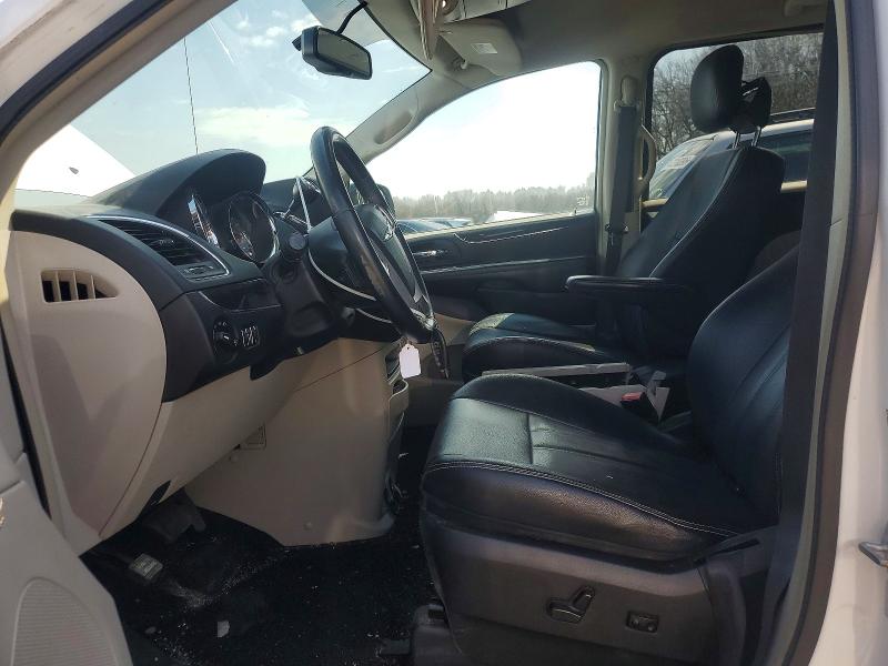 2015 Chrysler Town & Country მანქანა იყიდება აუქციონზე, vin: 2C4RC1BG0FR637130, აუქციონის ნომერი: 47610896
