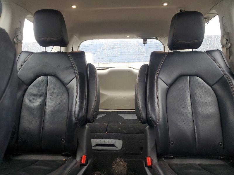 79992835 :رقم المزاد ، 2C4RC1L76JR145130 vin ، 2018 Chrysler Pacifica مزاد بيع
