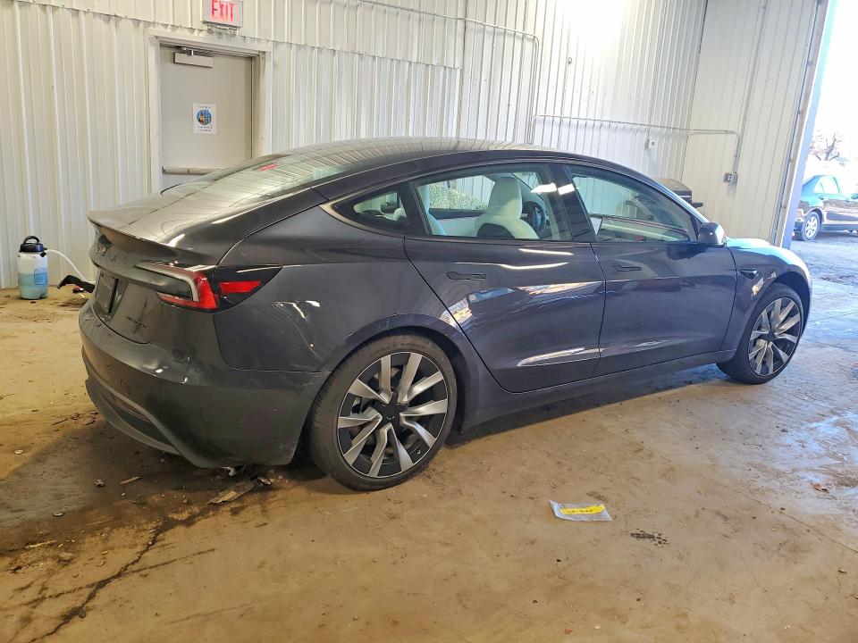 79774535 :رقم المزاد ، 5YJ3E1EB3TF131251 vin ، 2026 Tesla Model 3 مزاد بيع