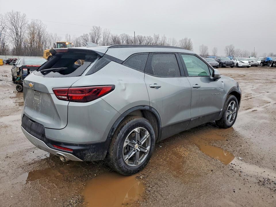 41711546 :رقم المزاد ، 3GNKBCR46RS185663 vin ، 2024 Chevrolet Blazer مزاد بيع