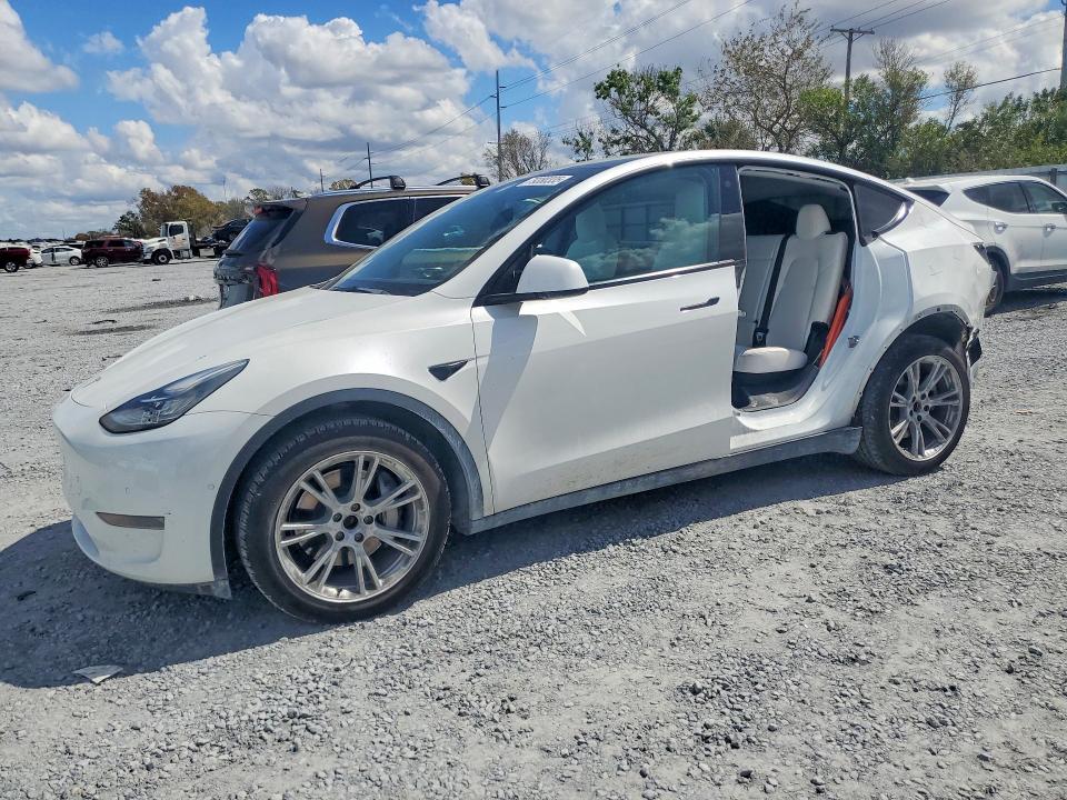 Продаж на аукціоні авто 2021 Tesla Model Y, vin: 5YJYGDEE5MF283559, номер лоту: 79380335