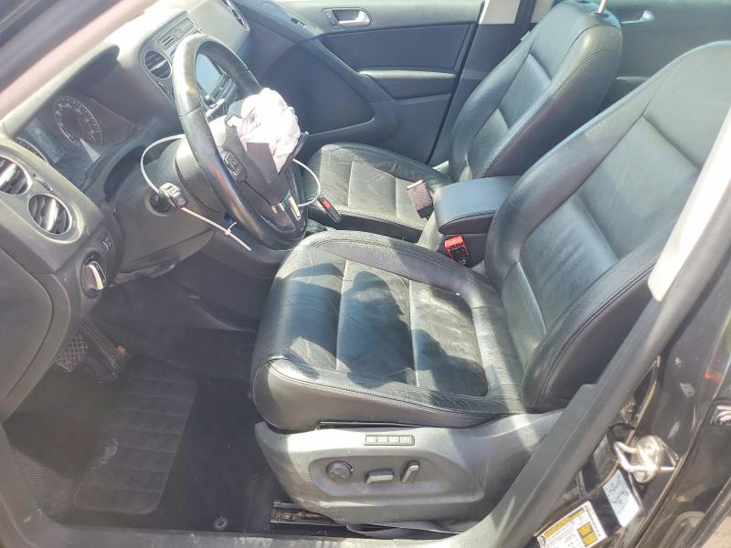 2017 Volkswagen Tiguan მანქანა იყიდება აუქციონზე, vin: WVGTV7AX6HK007761, აუქციონის ნომერი: 47111816