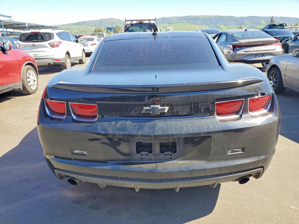 2013 Chevrolet Camaro მანქანა იყიდება აუქციონზე, vin: 2G1FE1E39D9119710, აუქციონის ნომერი: 79830815