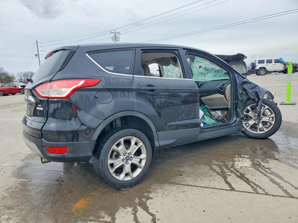 2013 Ford Escape მანქანა იყიდება აუქციონზე, vin: 1FMCU0HXXDUA76919, აუქციონის ნომერი: 78911225