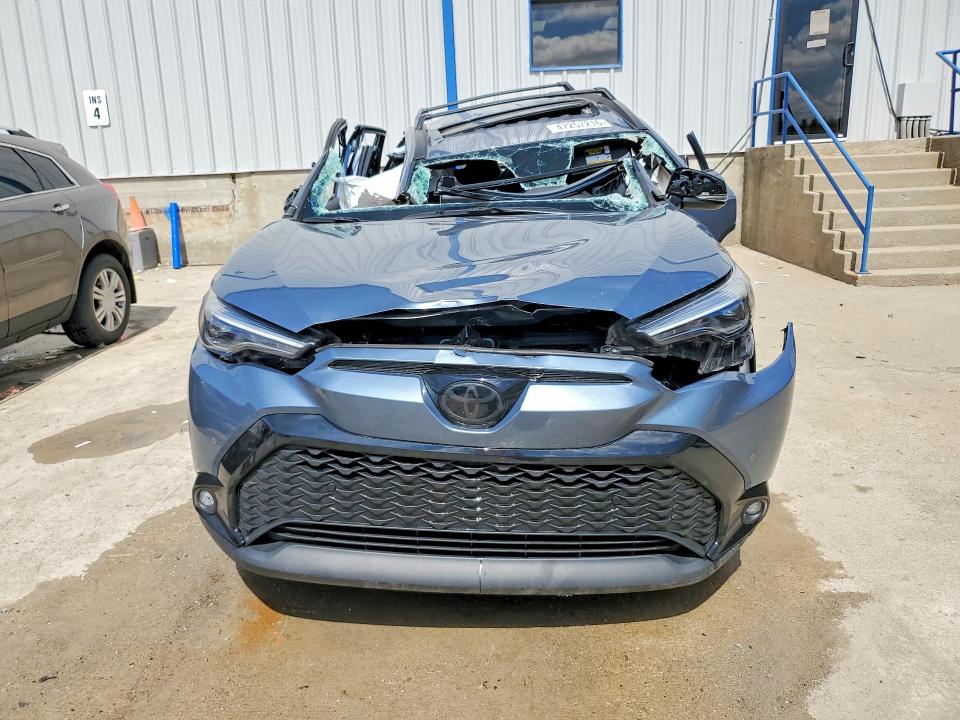 Продажа на аукционе авто 2024 Toyota Corolla Cross Hybrid, vin: 7MUFBABG1RV039040, номер лота: 47257216