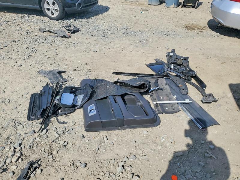 47096656 :رقم المزاد ، 1FM5K8F82DGC22964 vin ، 2013 Ford Explorer مزاد بيع