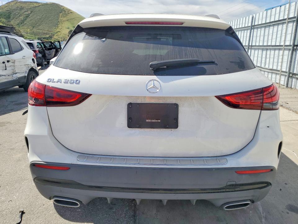 Продажа на аукционе авто 2021 Mercedes-benz Gla, vin: W1N4N4GB1MJ310880, номер лота: 45975916