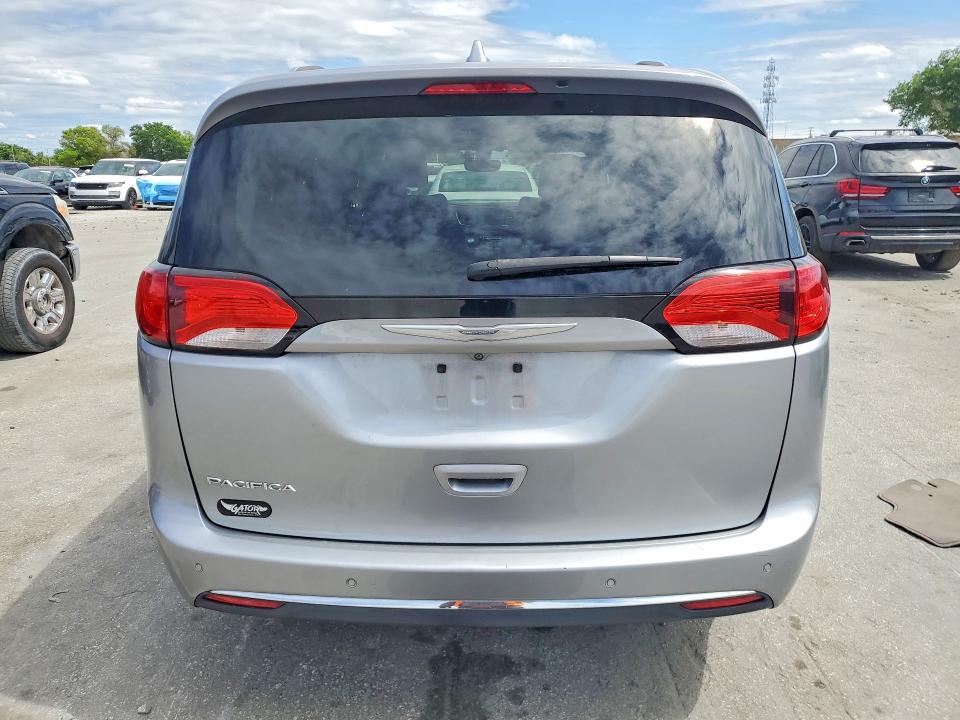 46302716 :رقم المزاد ، 2C4RC1BG3JR101488 vin ، 2018 Chrysler Pacifica مزاد بيع