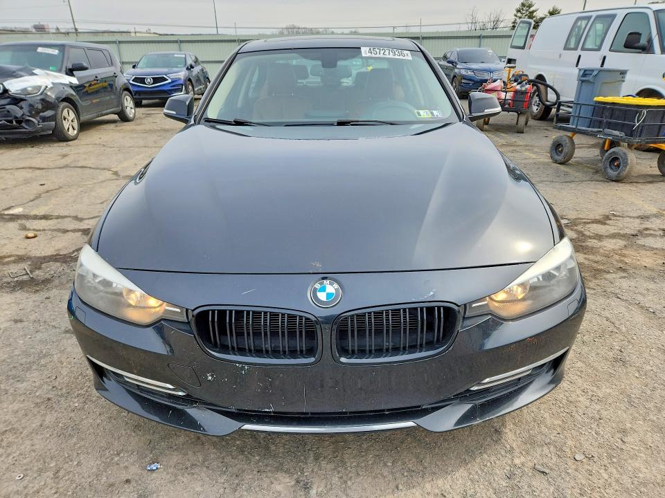 2014 Bmw 328 მანქანა იყიდება აუქციონზე, vin: WBA3B5C51EP539735, აუქციონის ნომერი: 45727936