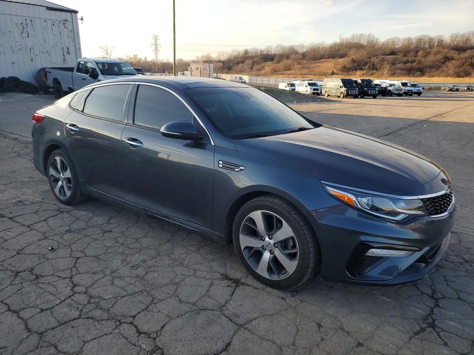 2020 Kia Optima მანქანა იყიდება აუქციონზე, vin: 5XXGT4L30LG418418, აუქციონის ნომერი: 47119696