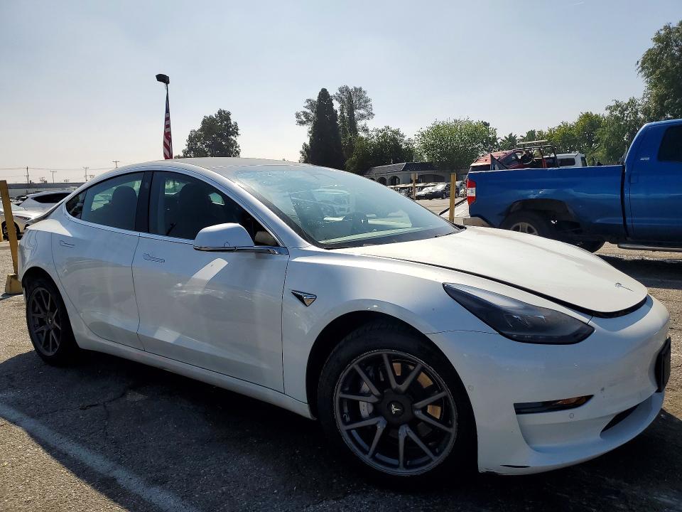 79587365 :رقم المزاد ، 5YJ3E1EB9LF666150 vin ، 2020 Tesla Model 3 مزاد بيع