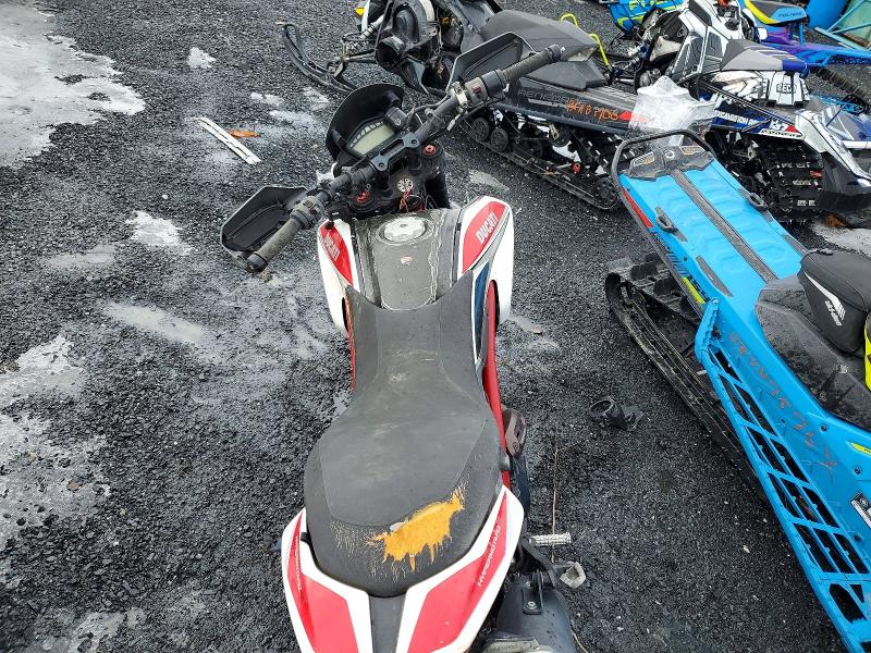 46336356 :رقم المزاد ، ZDM1YBTS8EB007610 vin ، 2014 Ducati Hypermotard مزاد بيع