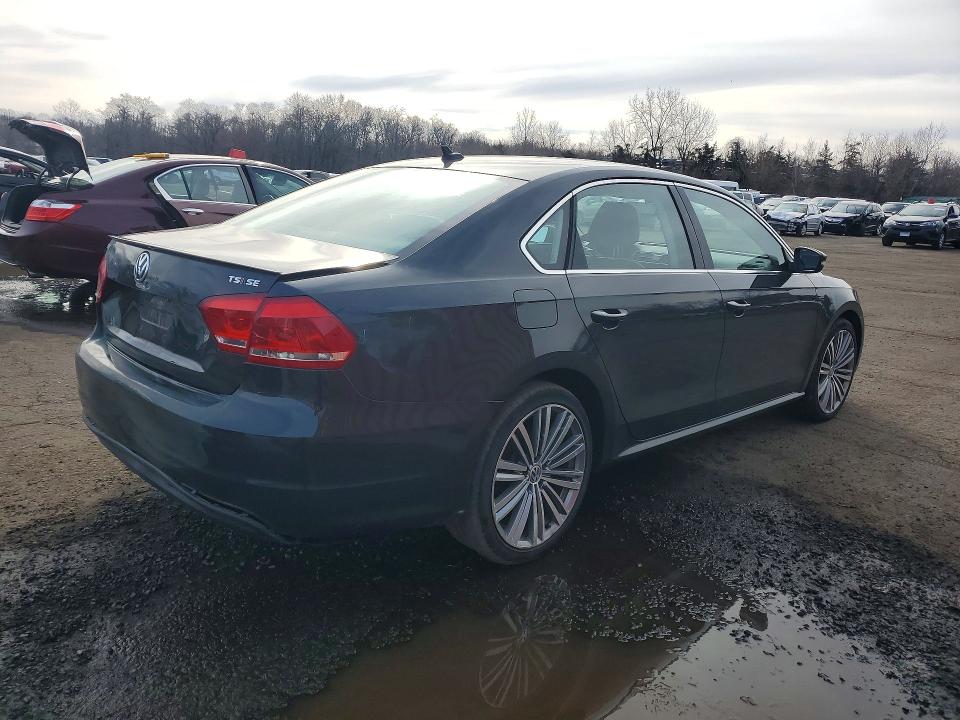 Продажа на аукционе авто 2015 Volkswagen Passat, vin: 1VWBT7A37FC018162, номер лота: 47453076