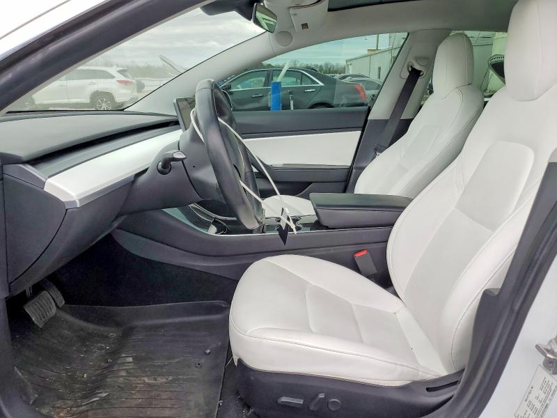 47730396 :رقم المزاد ، 5YJ3E1EB7KF406845 vin ، 2019 Tesla Model 3 مزاد بيع