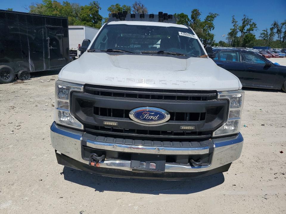 41693576 :رقم المزاد ، 1FD7W2A64MED61456 vin ، 2021 Ford F250 مزاد بيع