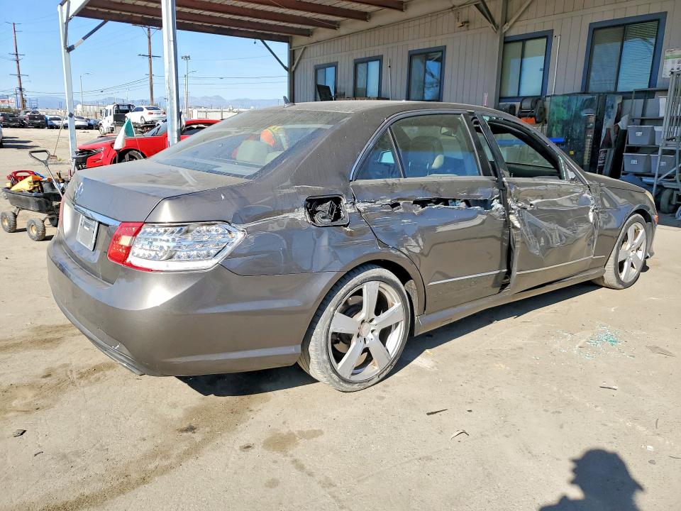 Aukcja sprzedaży 2010 Mercedes-benz E, vin: WDDHF5GB1AA073255, numer aukcji: 46432666
