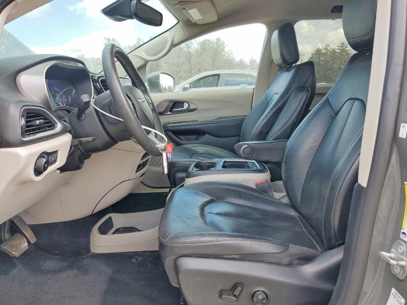 Продаж на аукціоні авто 2022 Chrysler Pacifica, vin: 2C4RC1BG7NR106683, номер лоту: 41933806