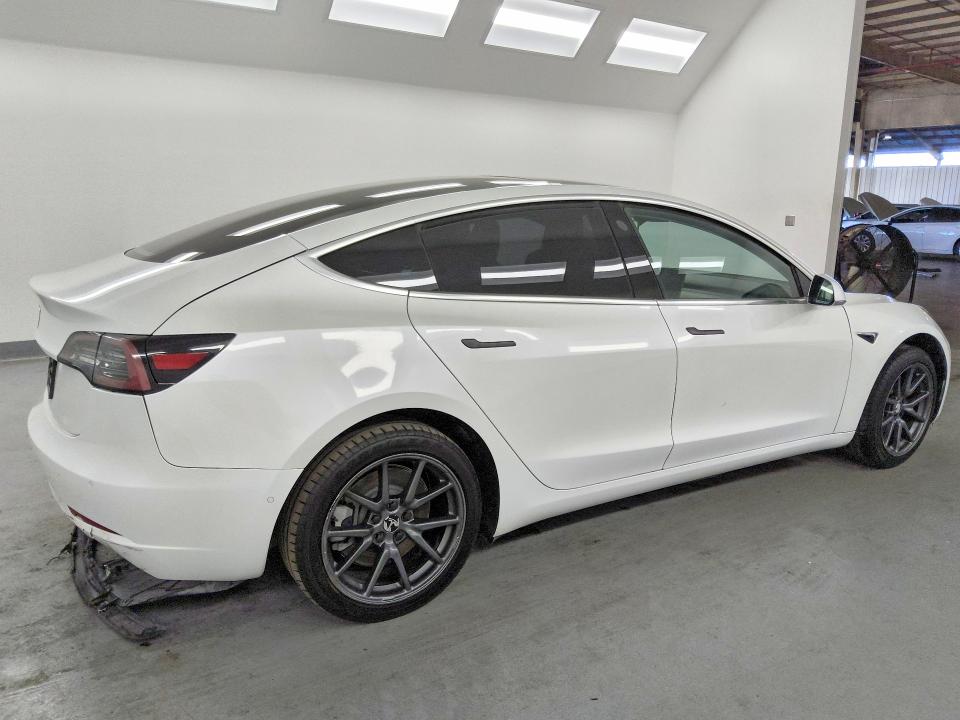 Продаж на аукціоні авто 2019 Tesla Model 3, vin: 5YJ3E1EA0KF415961, номер лоту: 78690875