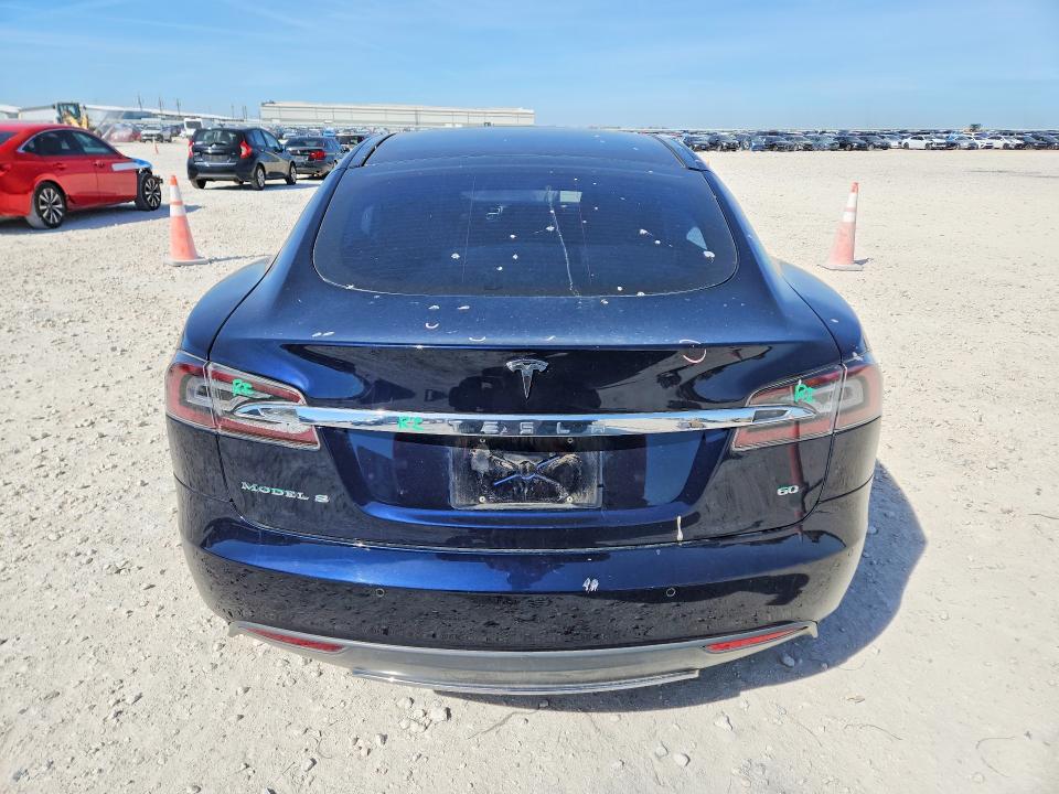 2015 Tesla Model S მანქანა იყიდება აუქციონზე, vin: 5YJSA1S15FFP77088, აუქციონის ნომერი: 78950005
