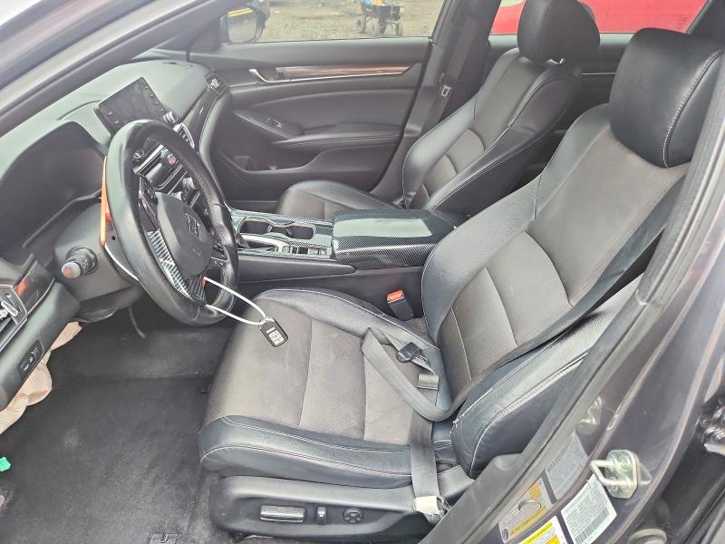 47449656 :رقم المزاد ، 1HGCV1F34JA191473 vin ، 2018 Honda Accord مزاد بيع