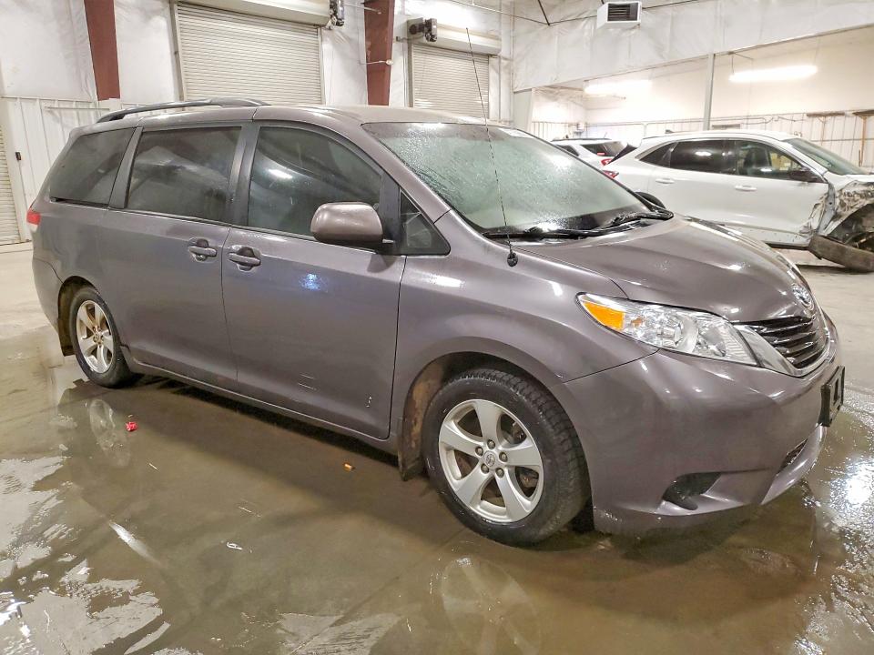 Aukcja sprzedaży 2013 Toyota Sienna, vin: 5TDKK3DC8DS345711, numer aukcji: 47769806