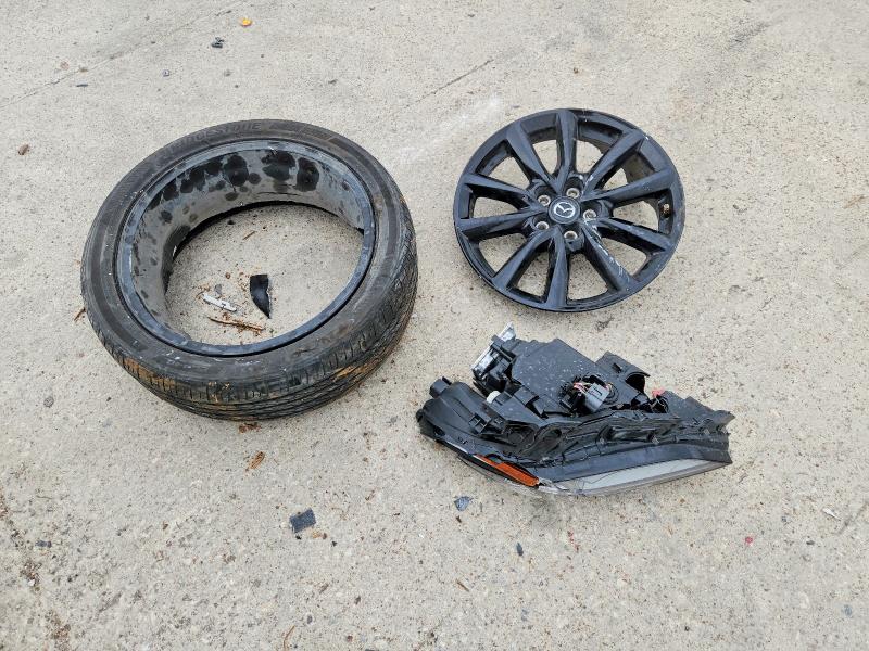 2024 Mazda 3 მანქანა იყიდება აუქციონზე, vin: JM1BPBNY6R1656550, აუქციონის ნომერი: 42006426